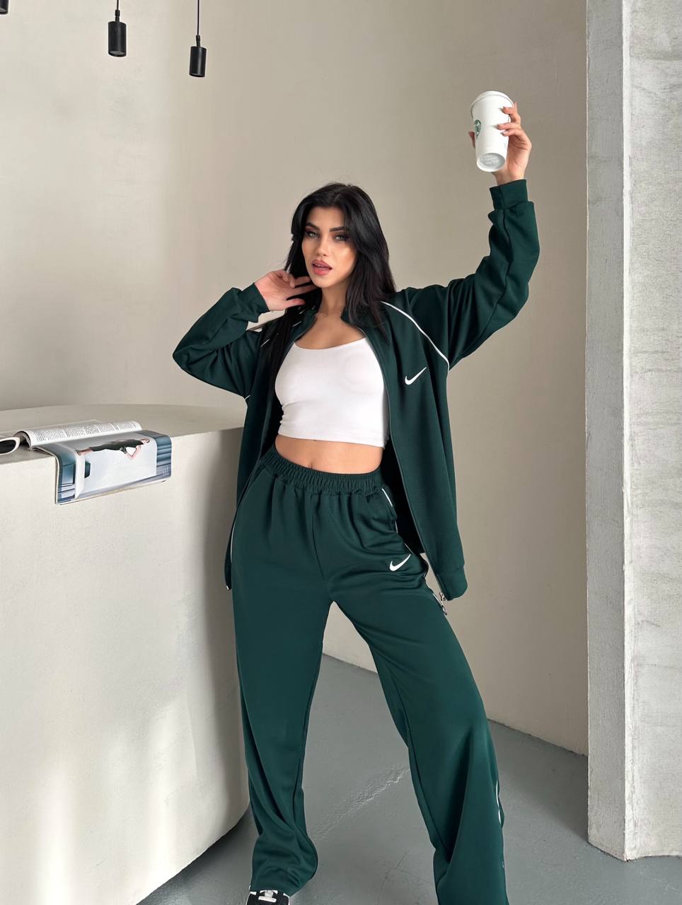 Damski Dres Nike Style Zielony – Bluza na Zamek + Spodnie Sportowe